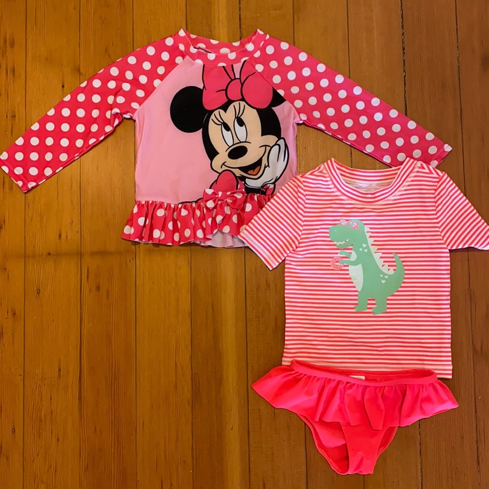 Minnie and Dino swim set